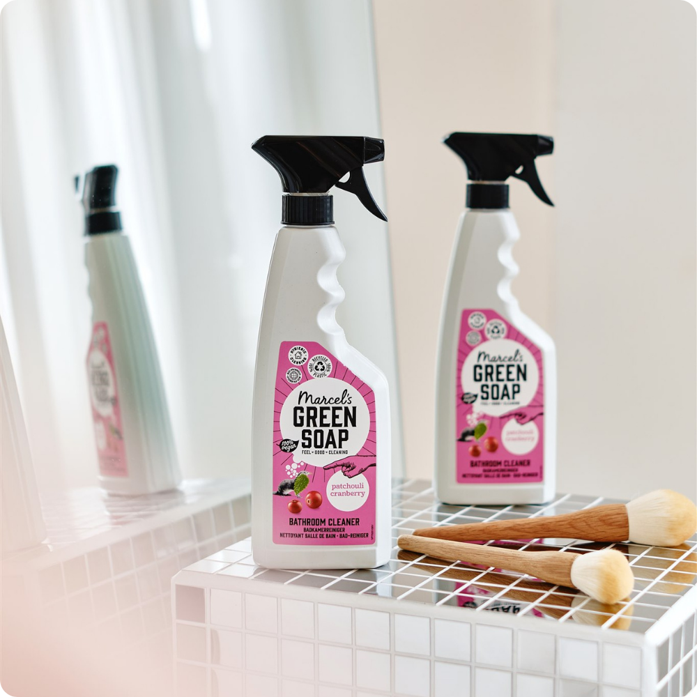 Bathroom Cleaner Spray Patchouli & Cranberry